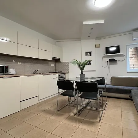 Apartment Nmg - Peter Utca *